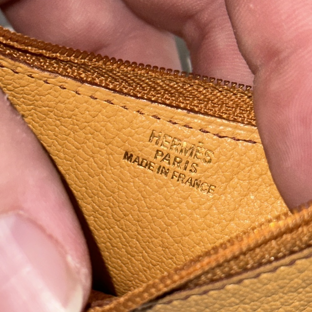 Hermes Paris banana coin purse in Yellow leather new in box - Picture 9 of 11